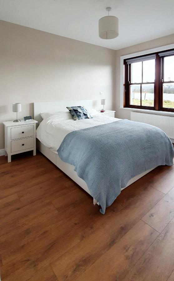 Riverside Marina Apartments Lanesborough Extérieur photo